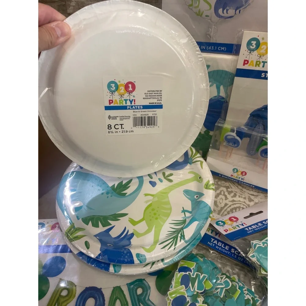 Party Dinosaur Birthday Supplies Bundle Balloons Plates Napkins Banner Set